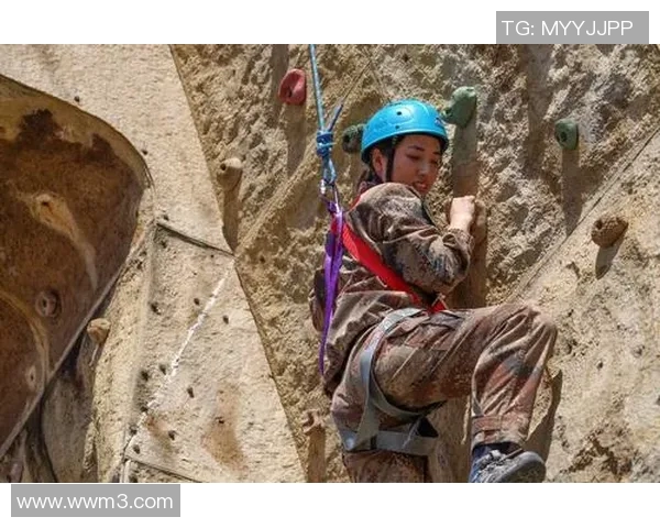 杨丽独家分享攀岩技巧与心得助你突破自我挑战极限